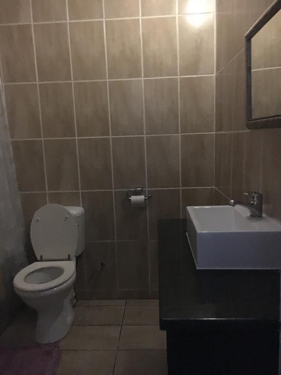Tassili Lodge Kempton Park Extérieur photo