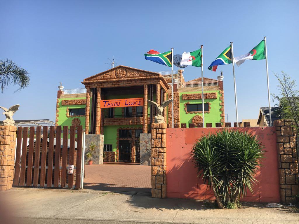 Tassili Lodge Kempton Park Extérieur photo