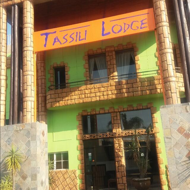 Tassili Lodge Kempton Park Extérieur photo